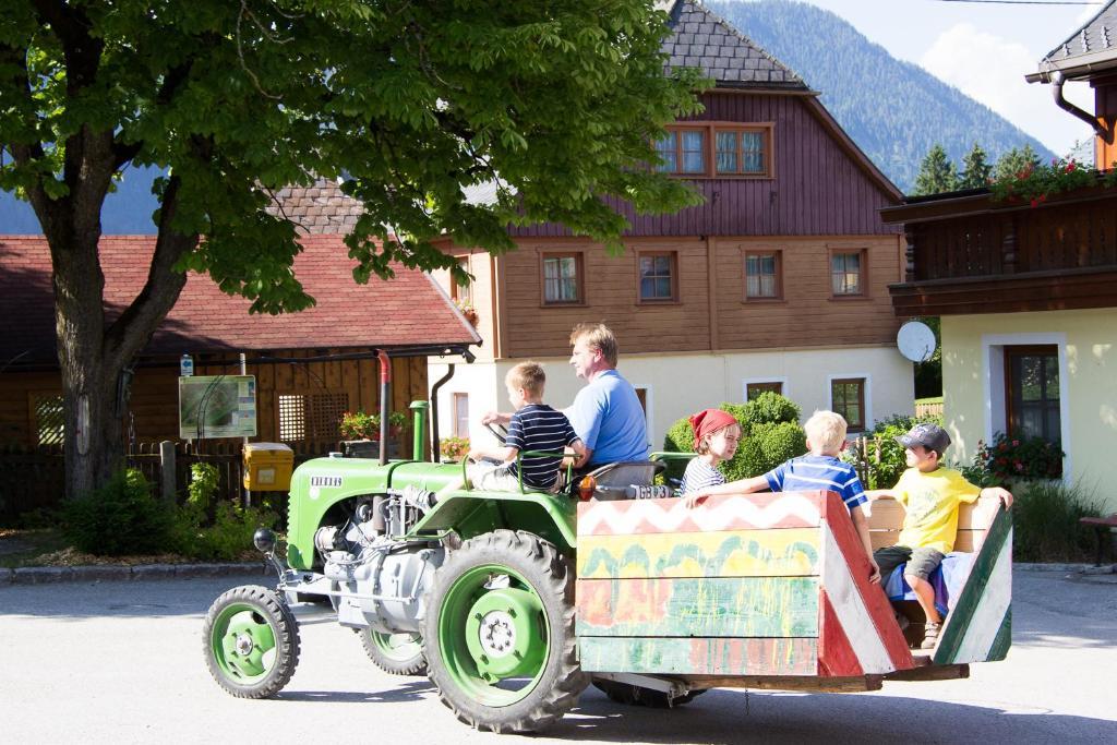 Отель Reisslerhof Грёбминг Экстерьер фото